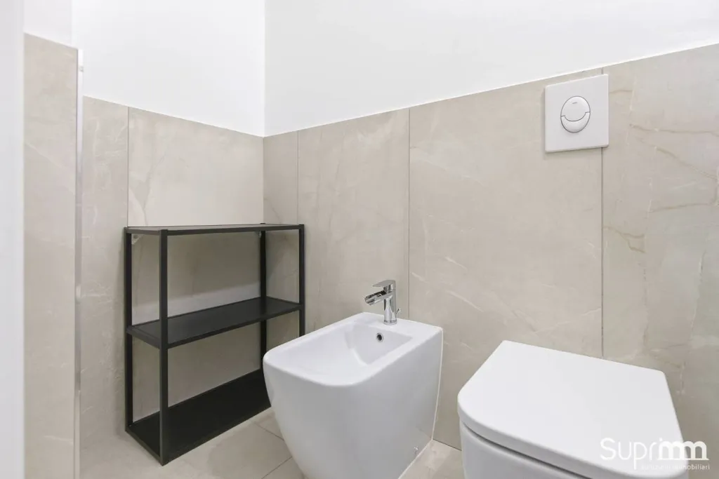Salles de bain - Restored Apartment with Private Courtyard in Turin