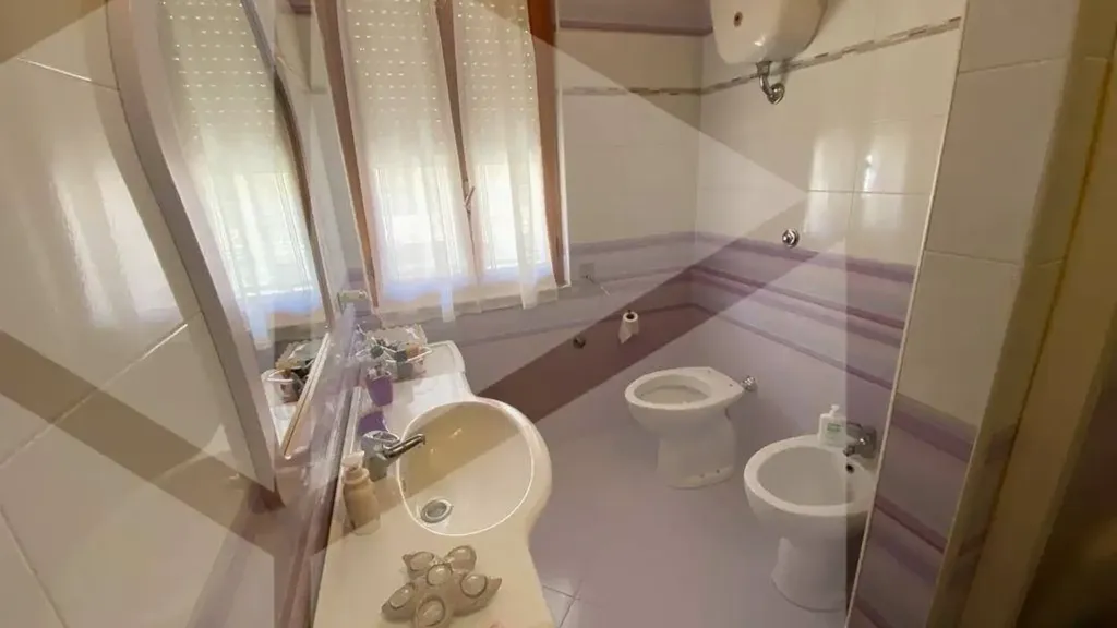 Vannitoad - Semi-Independent Apartment with Box in San Severo