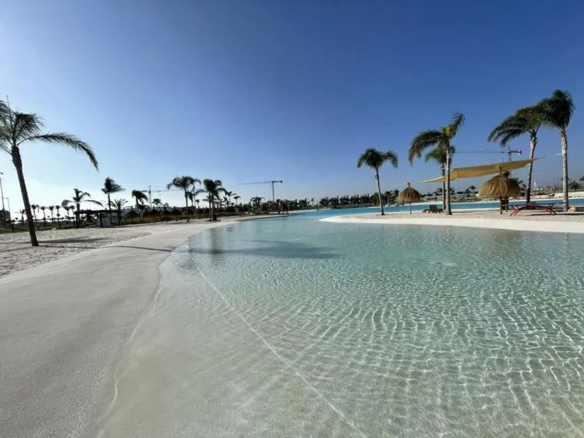 Piscina - Modern Apartment with Golf Resort Access in Murcia