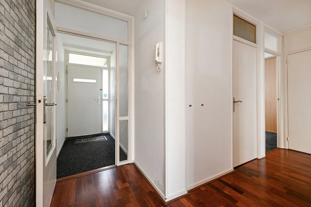 5-toaline korter asukohas Den Haag