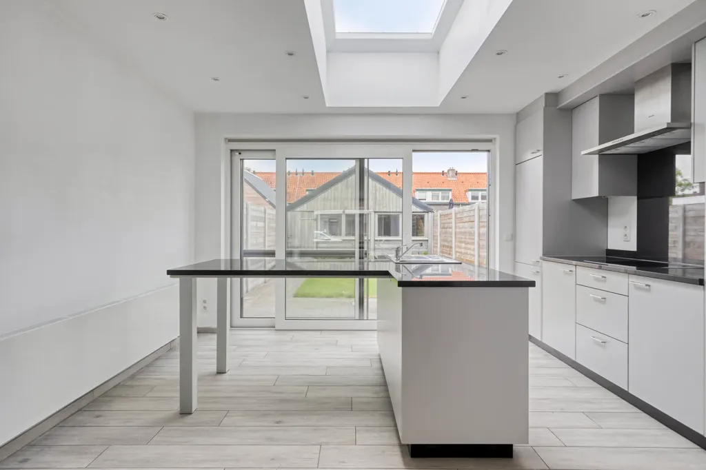 Köök - Renovated Semi-detached House in Sas van Gent