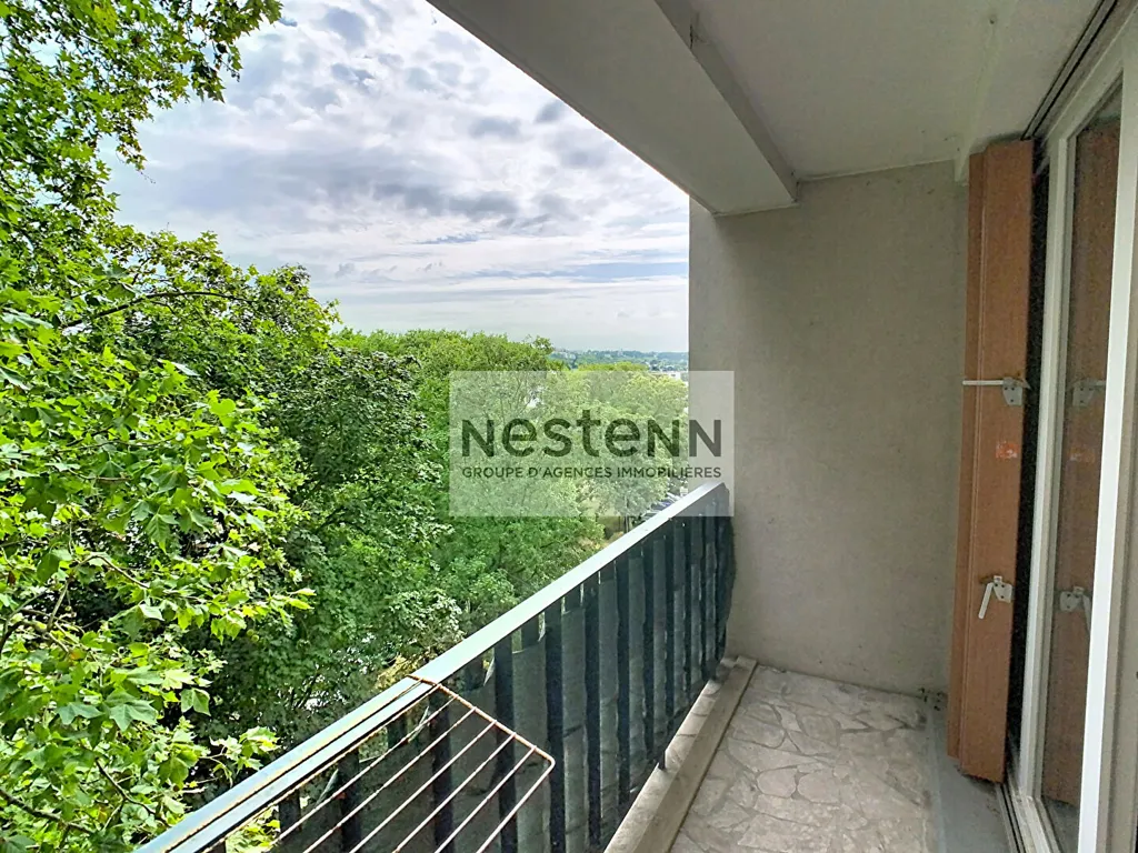 Balcone - 4-Piece Apartment with Balcony in Eaubonne