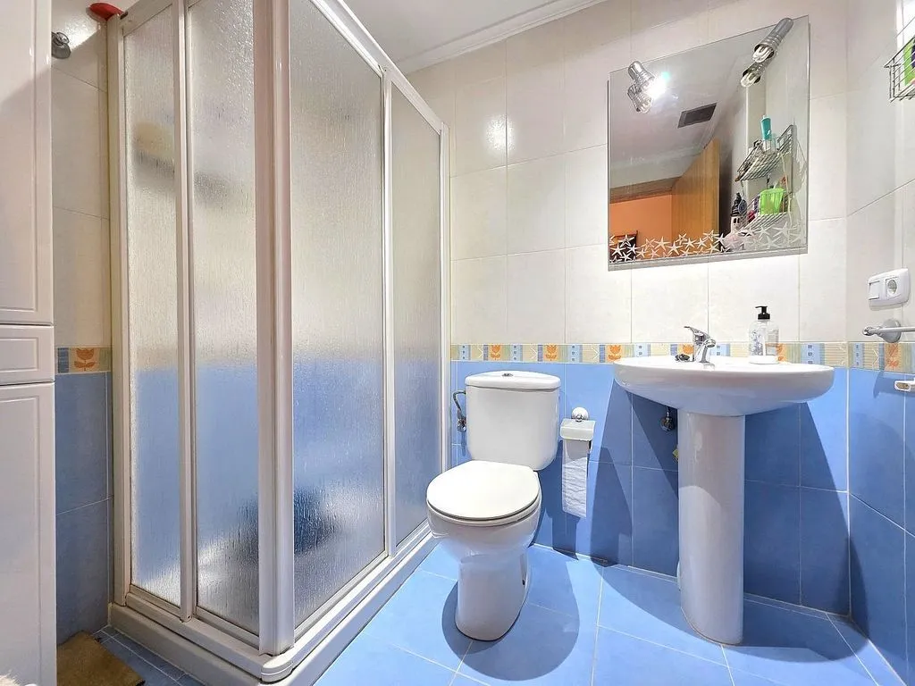 Bagni - Bright Apartment with South Orientation in Cancienes