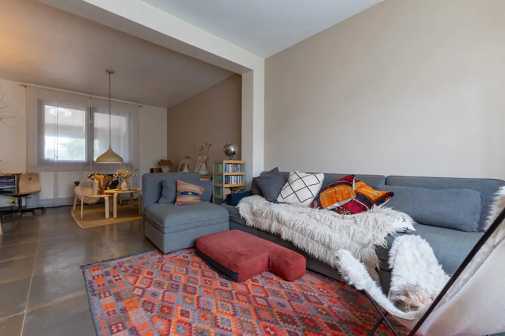 Living Room - House with Large Loft in Well-located Area