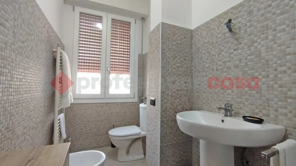 Vannitoad - Fully Rented Trilocale with Balcony in Arona