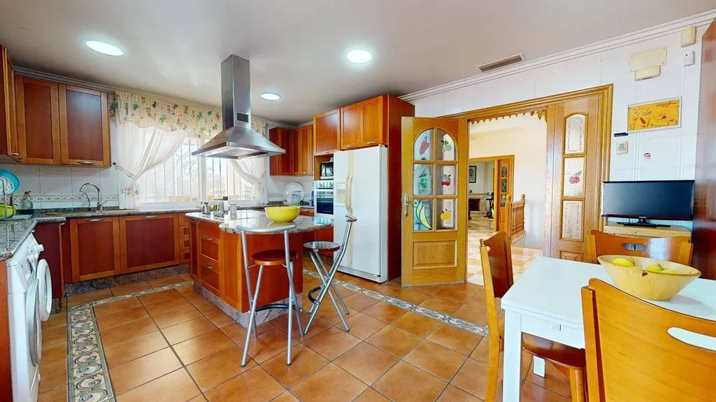 Cuisine - Luxury Detached House with Pool in Perleta