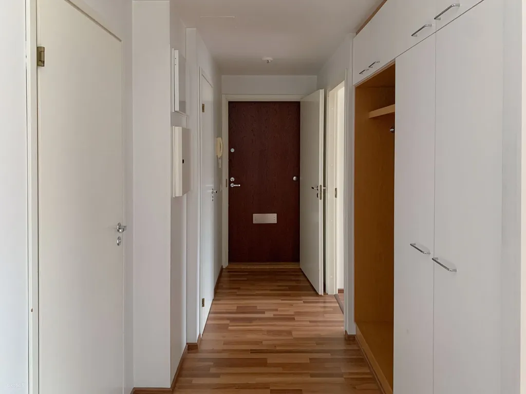 Rooms - Spacious Flat with Sauna in Sörnäinen, Helsinki