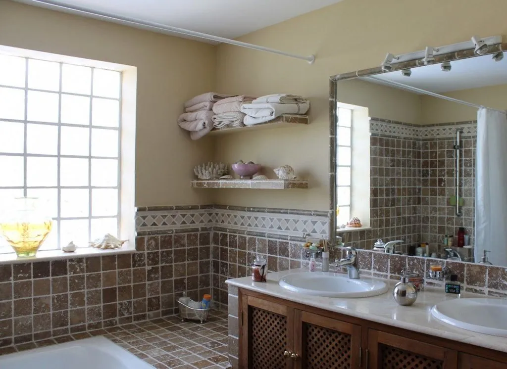 Salles de bain - Andalusian Villa with Pool in Estepona