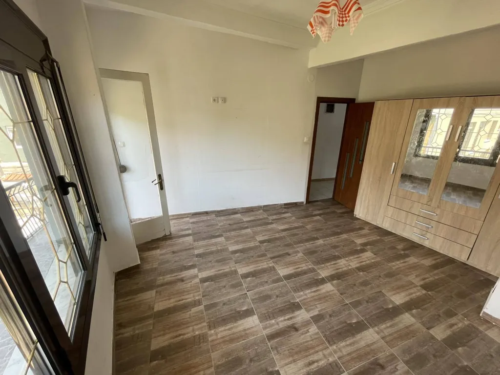 Magamistoad - Apartment with Balconies in Eleftheroupoli