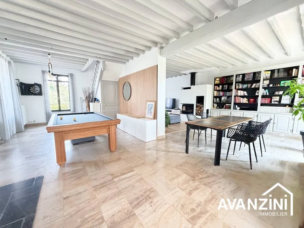 Sala da pranzo - Character House with Terrace in Coulommiers