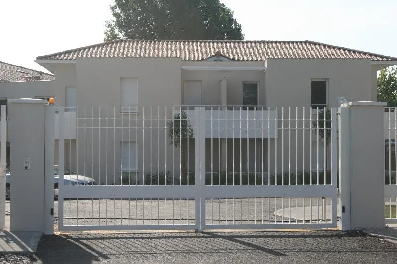 Esterno - T1 Bis Flat with Private Terrace in Pessac