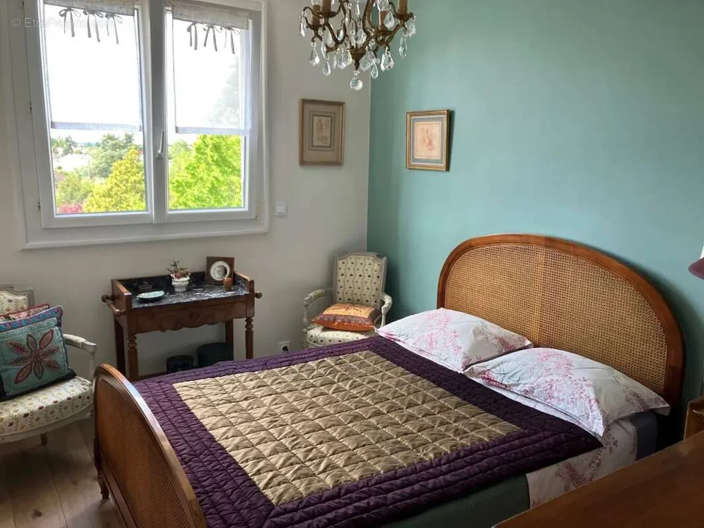 Appartement 4 pièces à Saint-Cyr-Sur-Loire