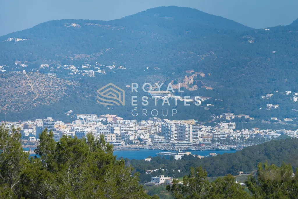 Villa with Panoramic Views in Ibiza