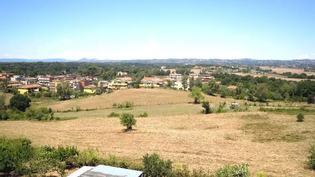 Attico with Panoramic Views in Rome