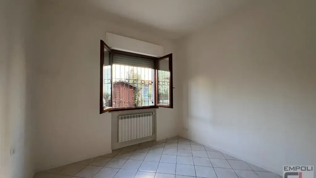 Stanze - Rusticated Apartment with Private Parking in Empoli