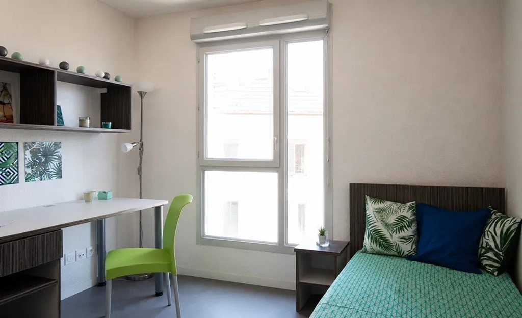 Camere da letto - Student Residence with Balcony in Lyon 7