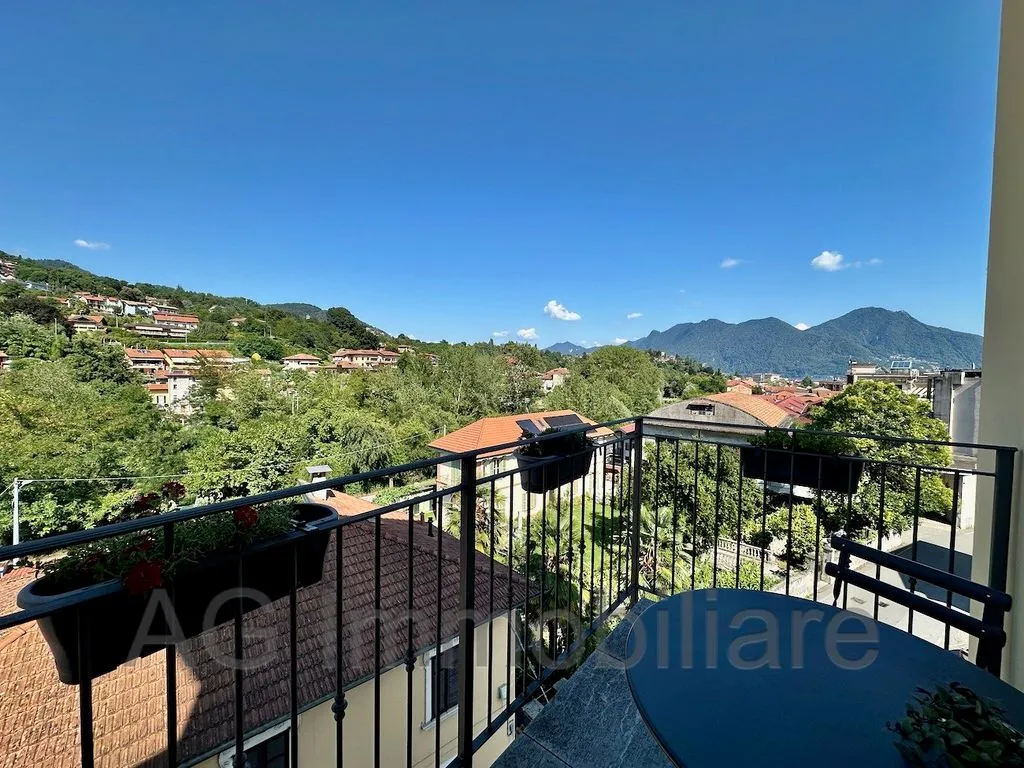 Balcony - Rear-Converted Attico with Balcony in Verbania