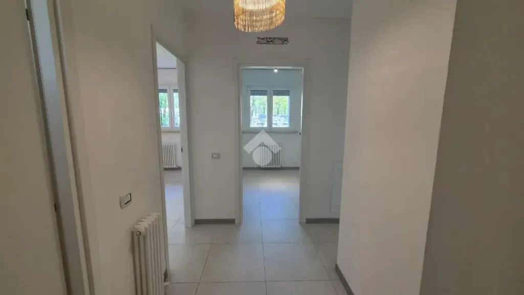 Entrée - Rustic-Style Flat with Garden in Reggio Emilia