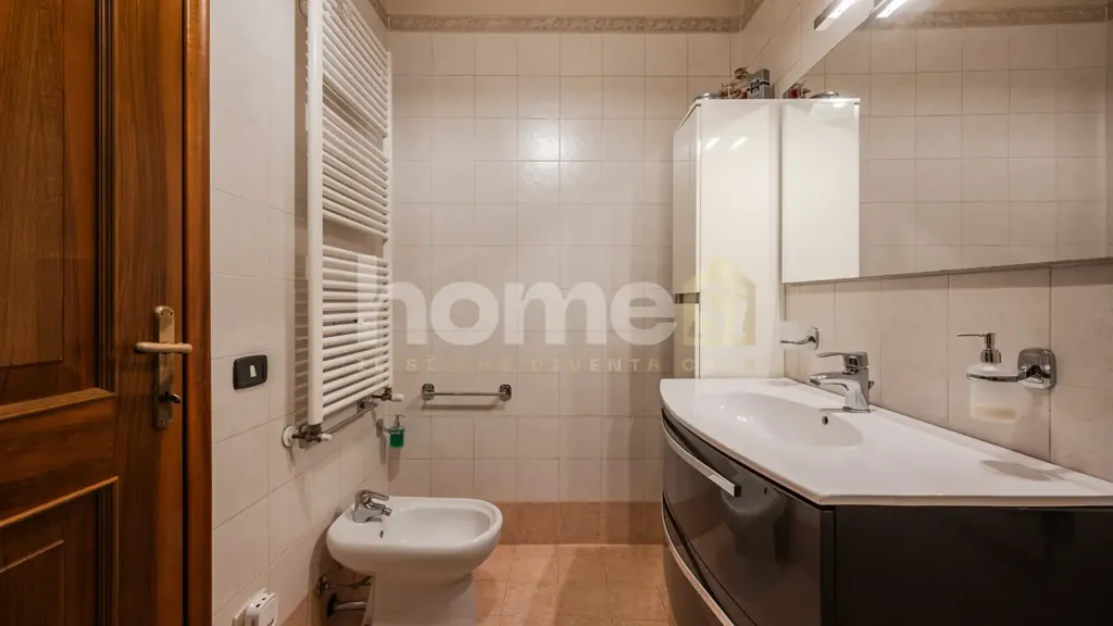 Vannitoad - Luxury Villa with Garden in Modena