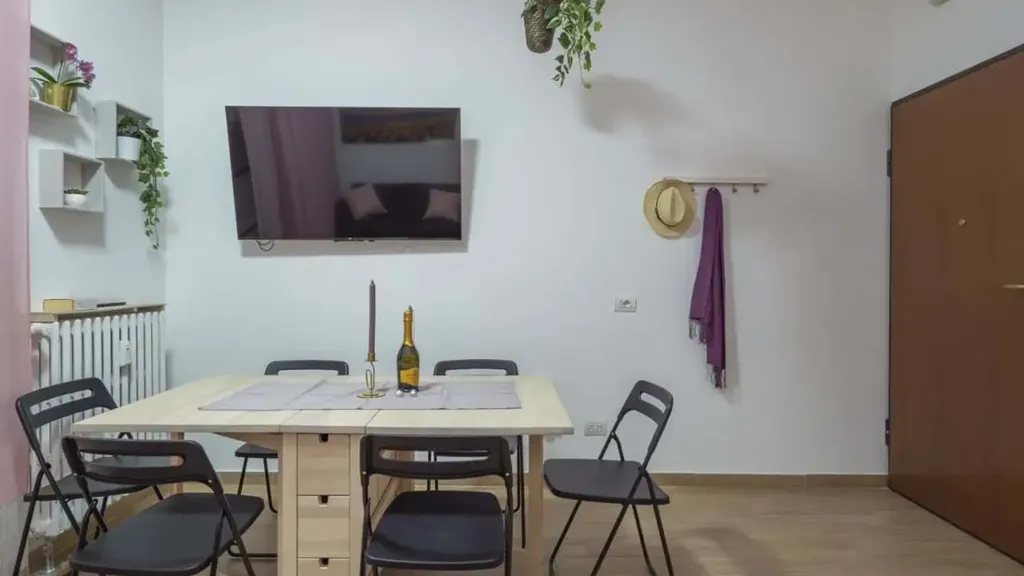 Söögituba - Modern Studio in Central Milan
