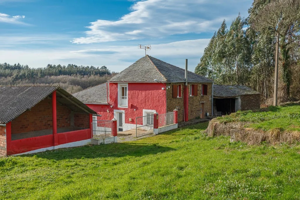 Välivaade - Farmhouse with Barn in Pol, Lugo