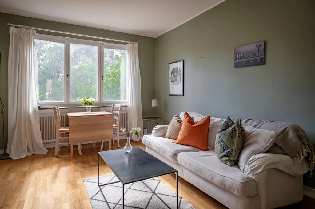 Séjour - Compact Two-Bedroom in Central Lidingö