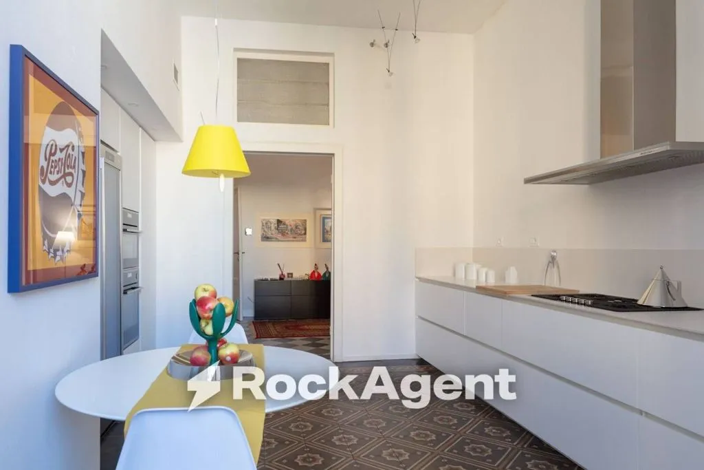 Luxury Apartment with Balcony in Leghorn