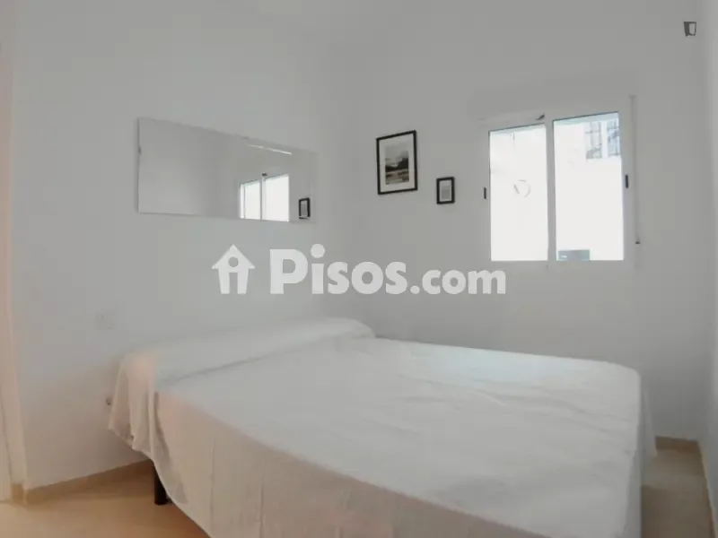 Chambres - 2-Bedroom Flat in Usera, Madrid
