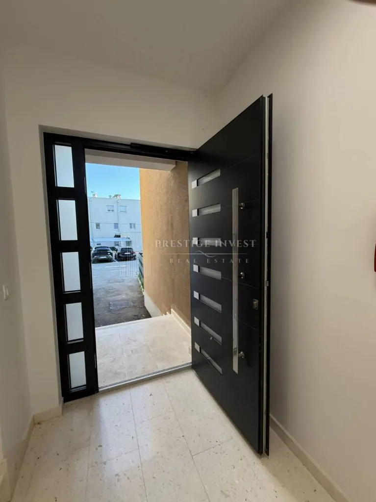 Esik - Penthouse with Sea View in Sukošan