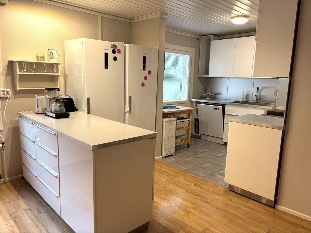 Köök - Spacious House with Sauna in Neuvottoma