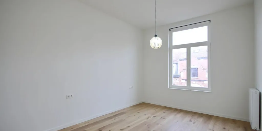 Pièces - Duplex Penthhouse Rénové à Sint-Gillis
