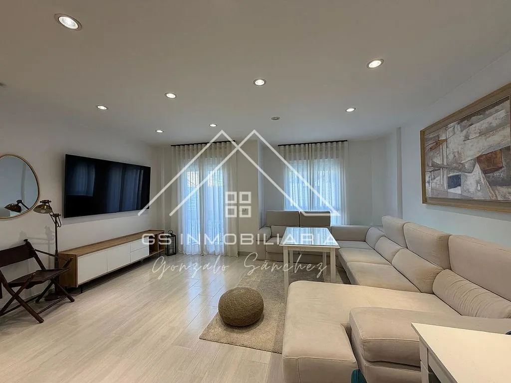 Elutuba - T2 Flat with Balcony in Lucena