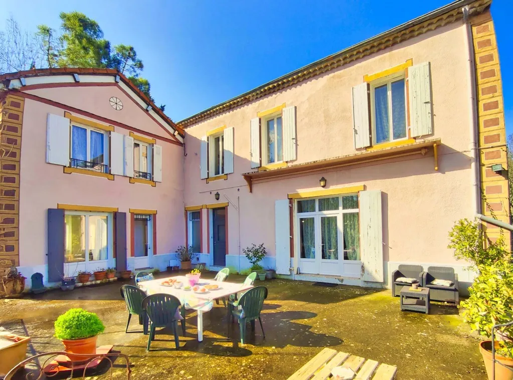 Terrace - Character House with Pool in Cévennes