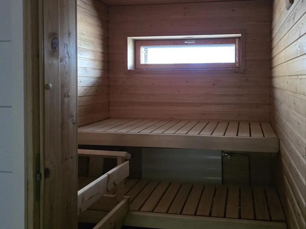 Pièces - Bright Apartment with Sauna in Järvenpää