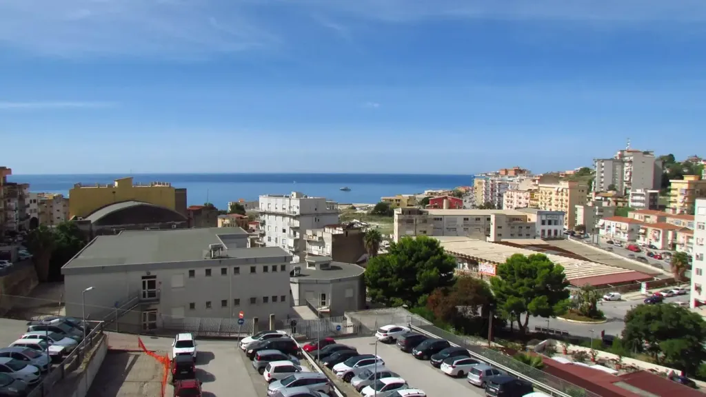 Rõdu - Bright Apartment with Central Location in Sciacca