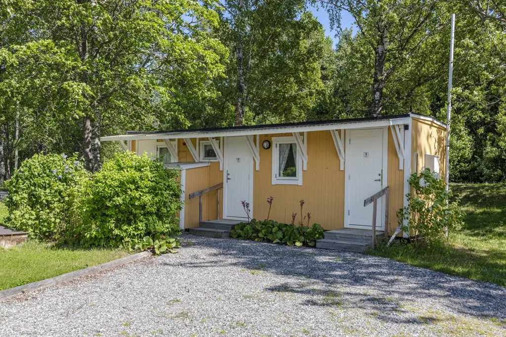 Välivaade - Cottage with Garden on Corner Plot in Allmänning
