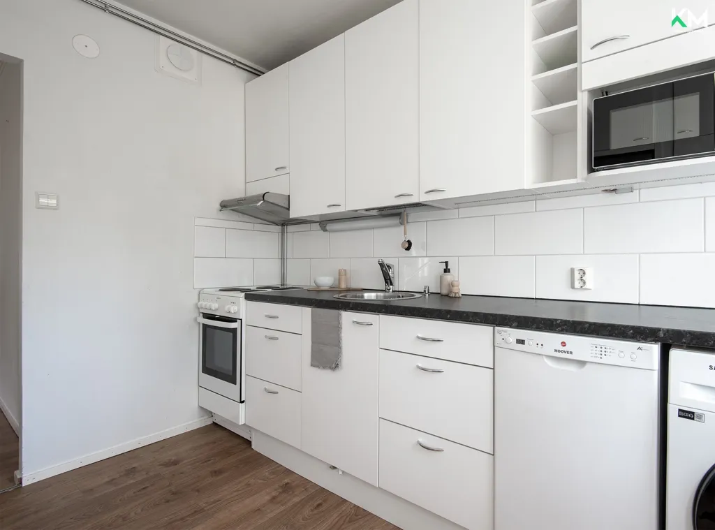 Köök - 3rd Floor Apartment with Balcony in Vasaramäki