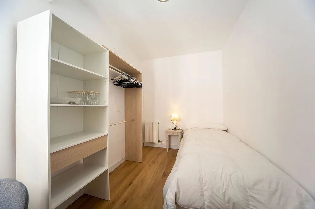 Magamistoad - Furnished Flat with Ascensor in Granada