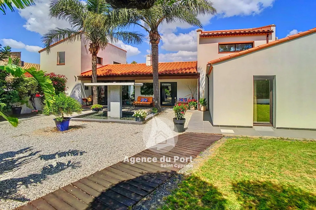 Aed - Individual Villa with Pool in Saint-Cyprien