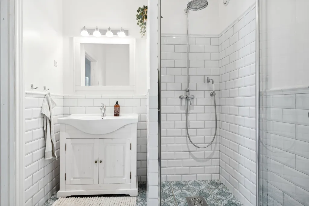 Vannitoad - Renovated Villa with Waterside in Strøby Egede