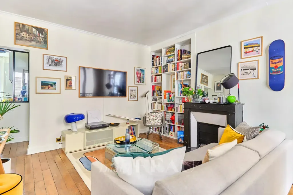 Elutuba - Renovated Paris 7ème Apartment with Elevator