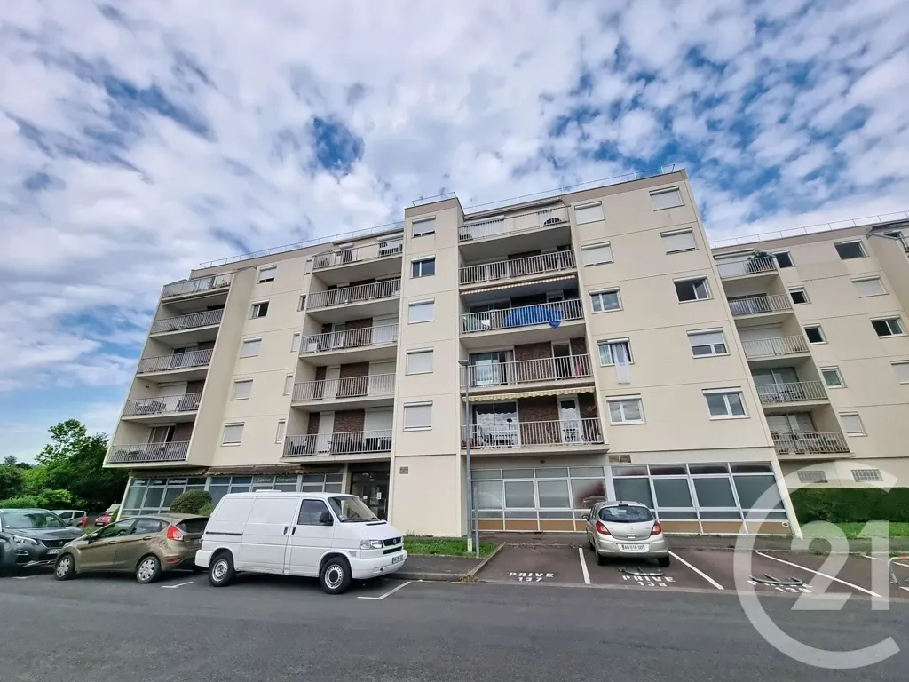 Extérieur - Appartement T5 avec Balcon à CAEN