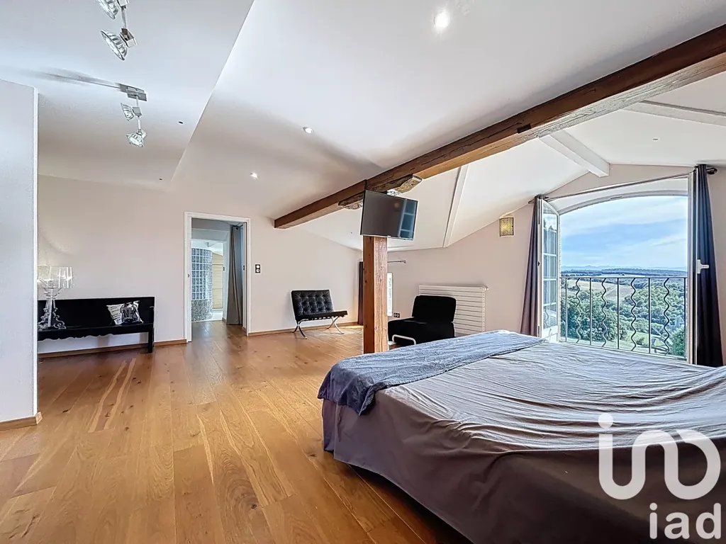 Magamistoad - 18th Century Estate with Panoramic Views in Aude