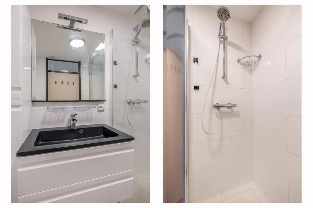 Salles de bain - Galerie Flat with Balcony in Zoetermeer