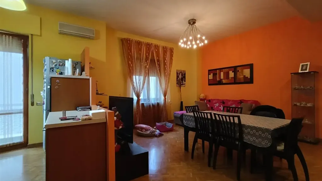 Söögituba - Panoramic Apartment with Balcony in Atripalda