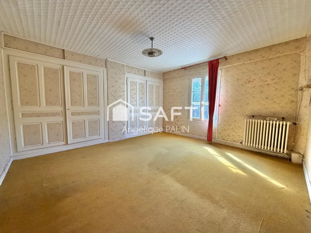 Stanze - Charming Farmhouse with Extensive Land in Argonne