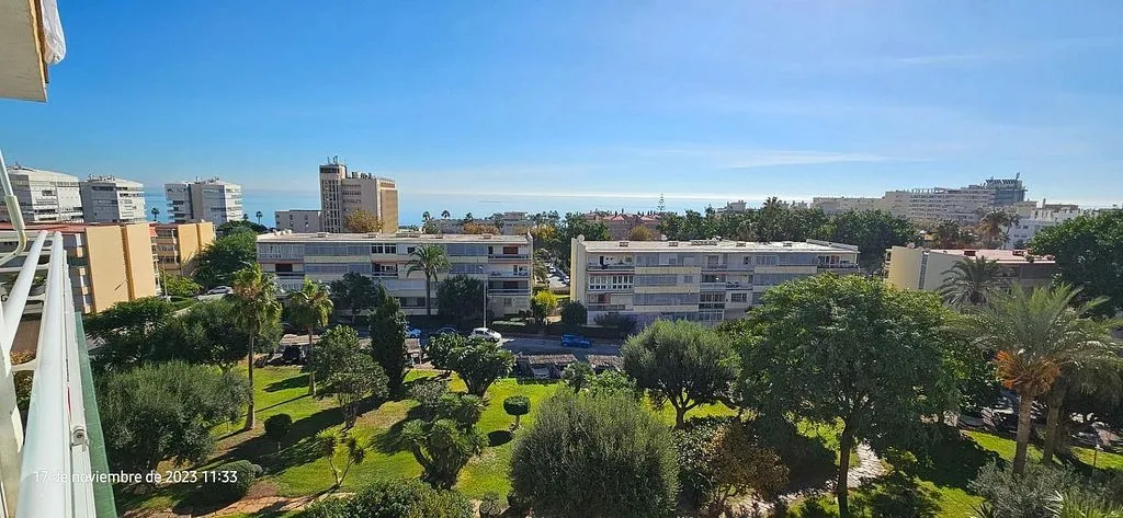 Rõdu - Apartment with Pool and Terrace in La Carihuela