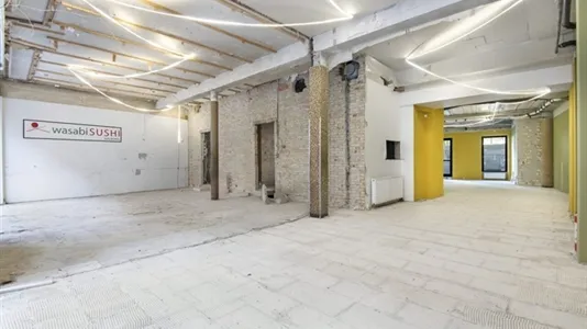 Stanze - Commercial Space with Large Windows in Aalborg Centre