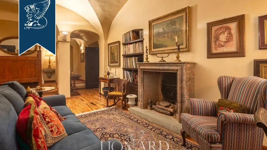 Elutuba - Luxury Apartment in Historic Villa, Florence