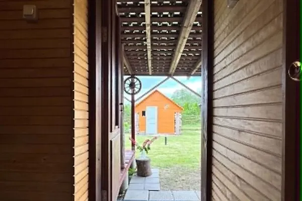 Hallway - Two-Bedroom Cottage with Garden in Tapa